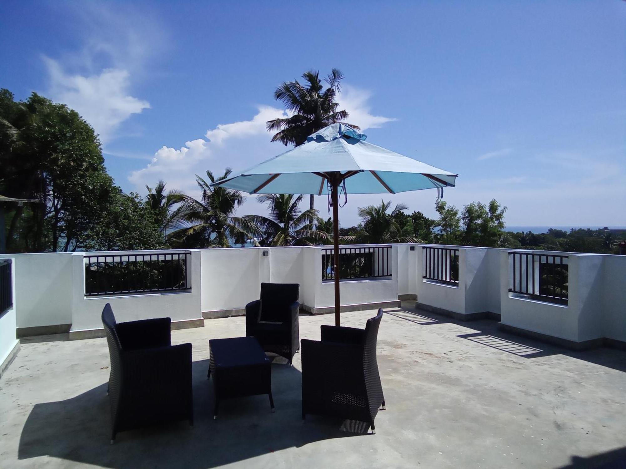 Bed and breakfast The Moose Weligama Extérieur photo
